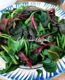 Rau tập tàng luộc chấm mắm cá rò Huế