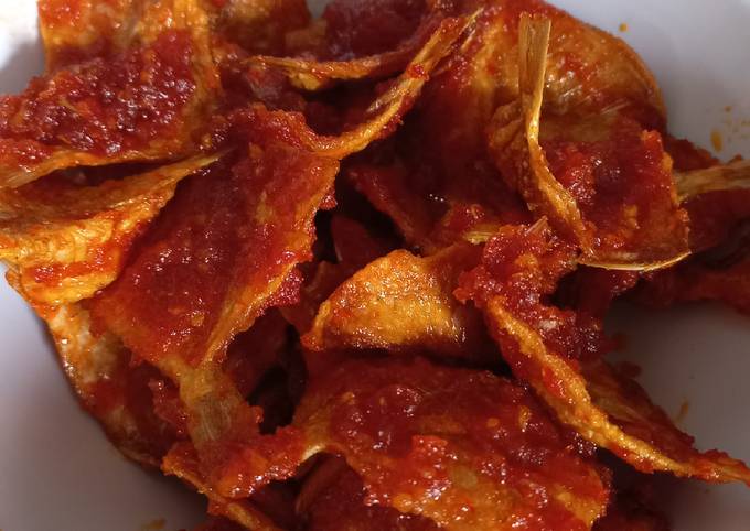 Resep Balado Ikan Asin Kapas Oleh Deassy Charina Cookpad