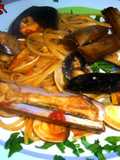 Linguine con Cannolicchi, Cozze, Vongole e Pomodorini