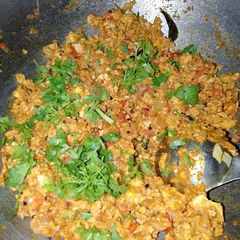 A picture of Egg Burji.