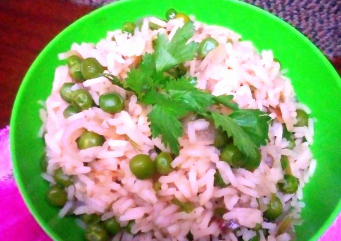 Risibisi Rice #4weeksChallenge Recipe by Lui Gideon - Cookpad