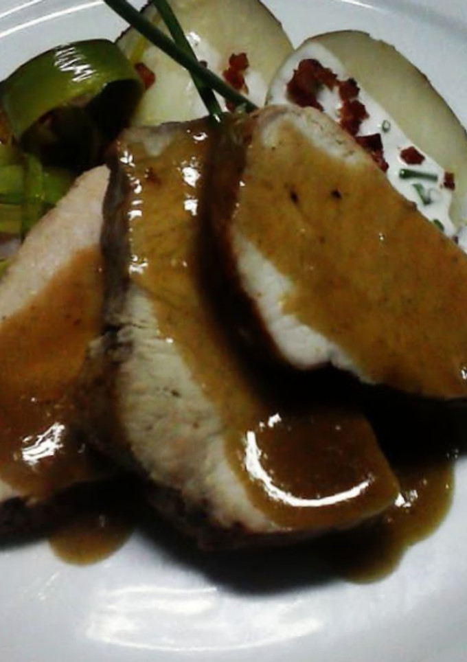 Una foto de Lomo de cerdo en salsa de cerveza negra
