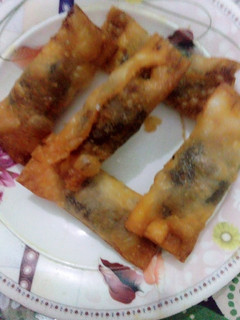 A picture of Stuffed date fry.