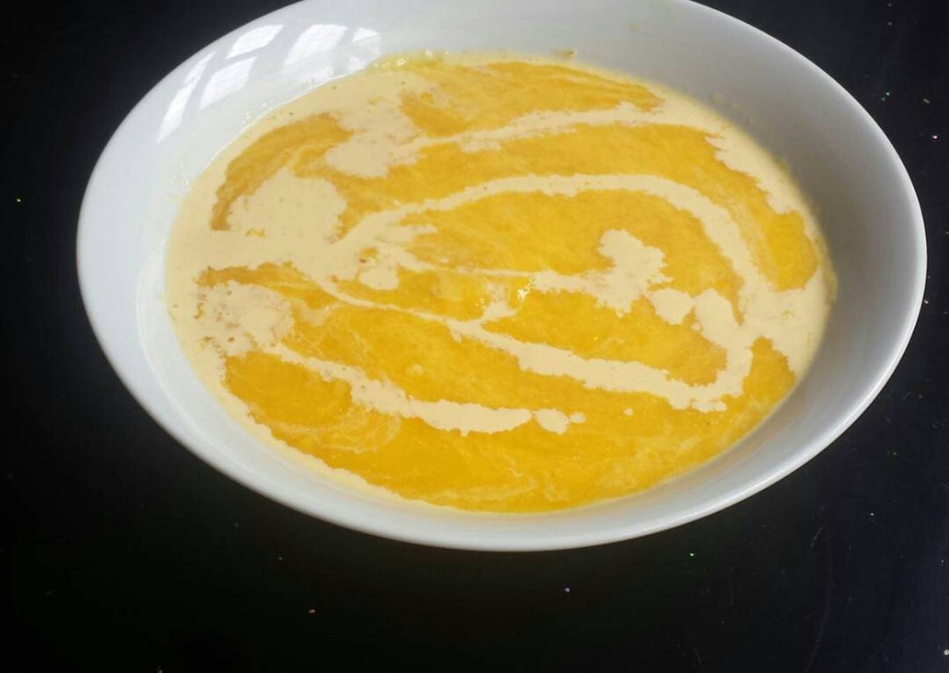 Mango lassi