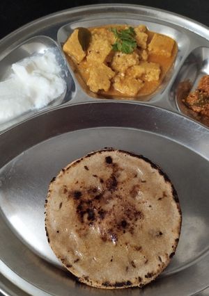 A picture of ઢોકળી નું શાક.