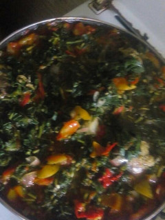 A picture of Fresh green vegetable sauce.