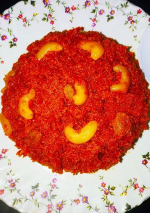 गाजर का हलवा (gajar ka halwa recipe in Hindi) रेसिपी मुख्य फोटो