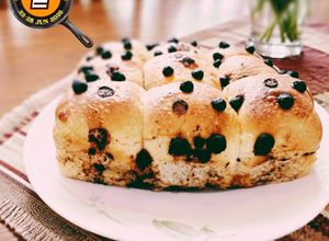 Gambar Sourdough Chocolate Chip Buns