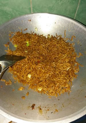 Foto resep Mie goreng ala" abang nasgor😁
