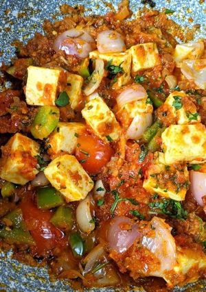A picture of Kadhai Paneer.