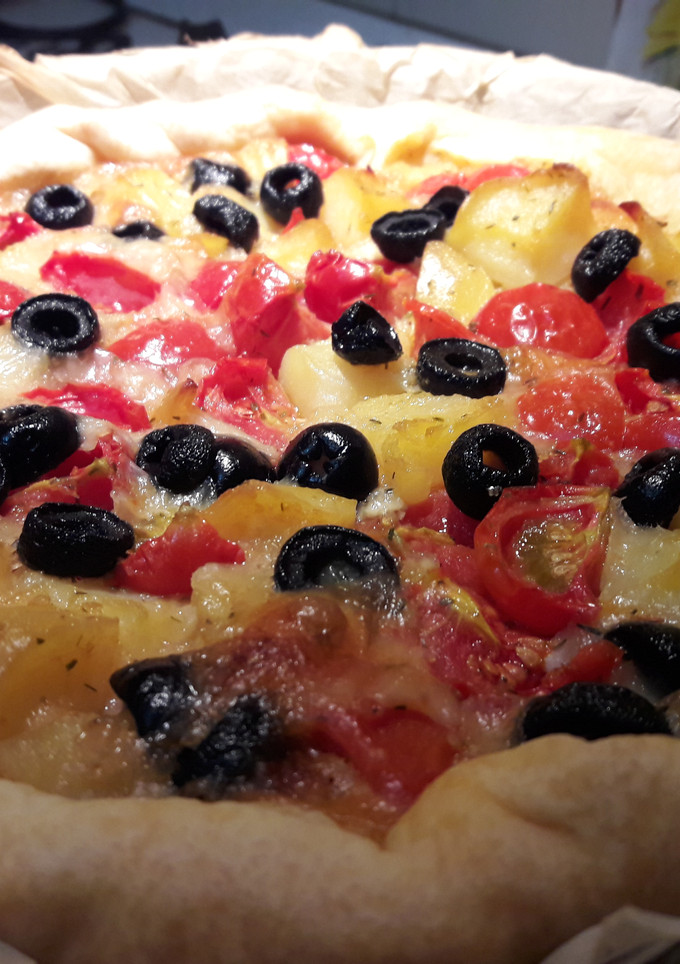 Foto di Torta salata patate e pomodorino ciliegino