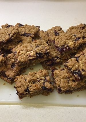A picture of Cinnamon crumble crunch squares #mycookbook.