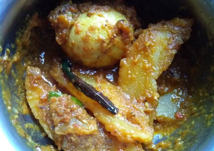 Simple Way to Prepare Homemade Egg dum curry