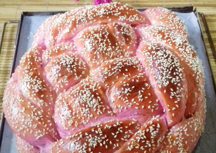 Challah Bread (Breaded Bread)