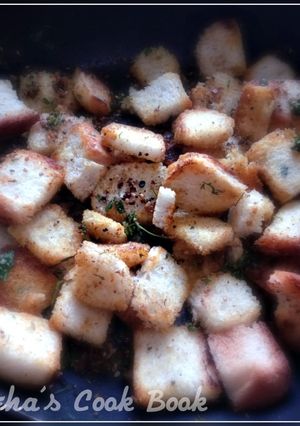 A picture of Masala Toast.