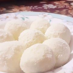 A picture of Kachha  gulla.