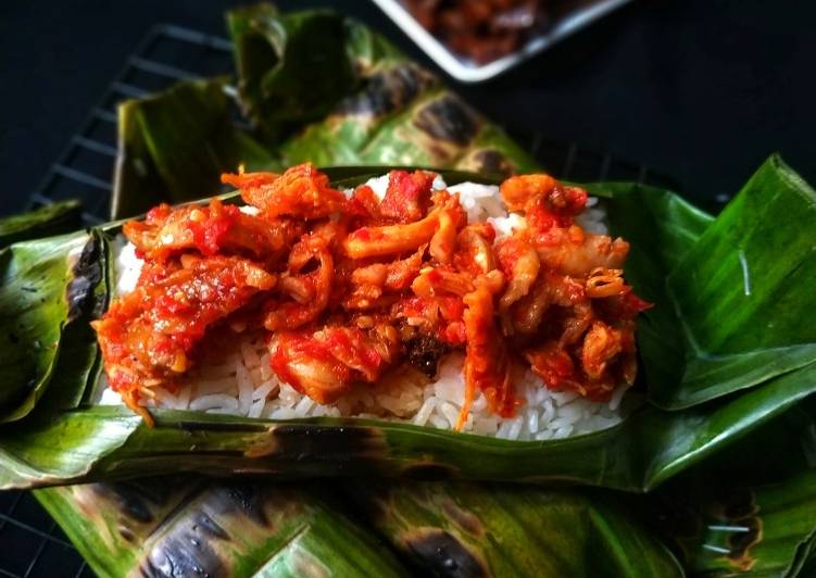 Resep @GURIH Nasbak Ayam Suwir Pedas resep masakan rumahan yummy app