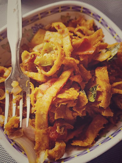 Kadaai Panner egg chapathi noodle masala செய்முறை முக்கிய புகைப்படம்