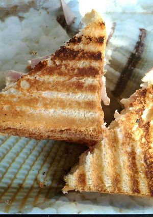 मलाई सैंडविच (Malai sandwich recipe in hindi) रेसिपी मुख्य फोटो