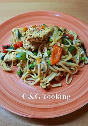 A picture of Chicken Lo Mein C&G.