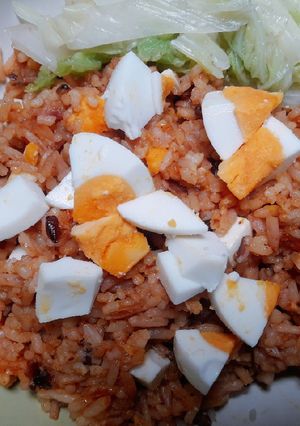 รูปของ ข้าวผัดน้ำพริกเผาไข่เค็ม​