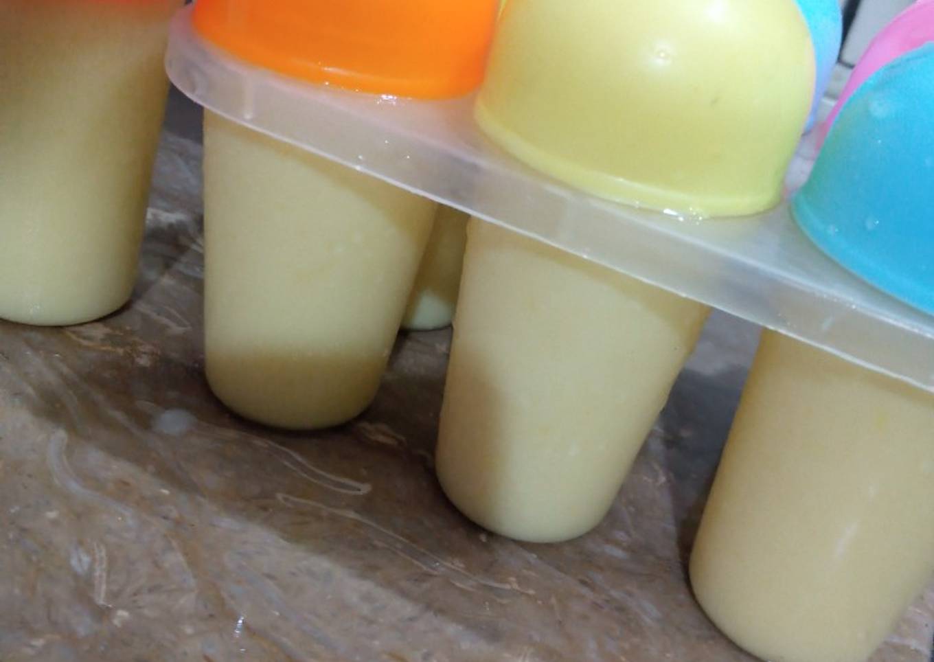 Mango ice cream
