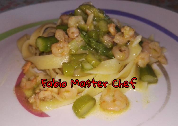 Easiest Way to Make Quick Tagliatelle con Gamberetti e Asparagi