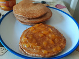 Tortitas con avena, cacao y canela