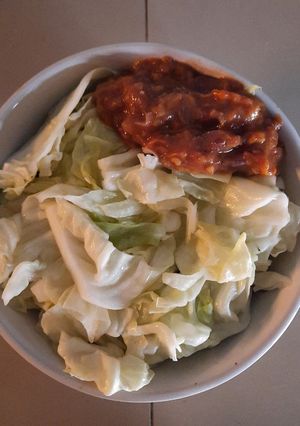 Foto resep Sambal dan kol goreng