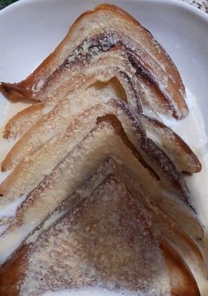 A picture of Shahi tukray.