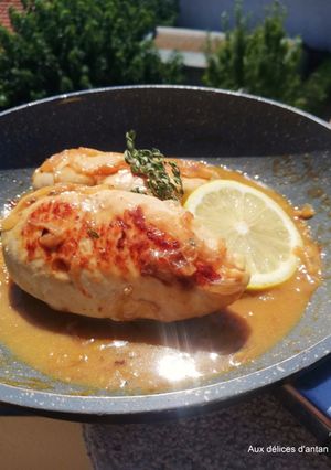 Une photo de Filet de poulet thym citron