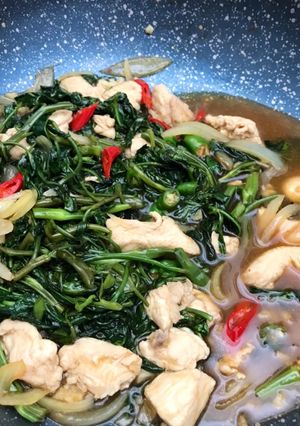 Foto resep Kangkung Ayam Mentega