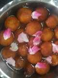 Bread gulab jamun