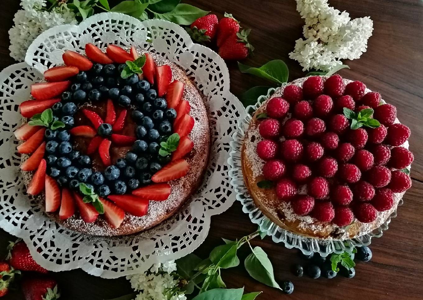 The pancake is in the shape of a fresh fruit decorated with a duck