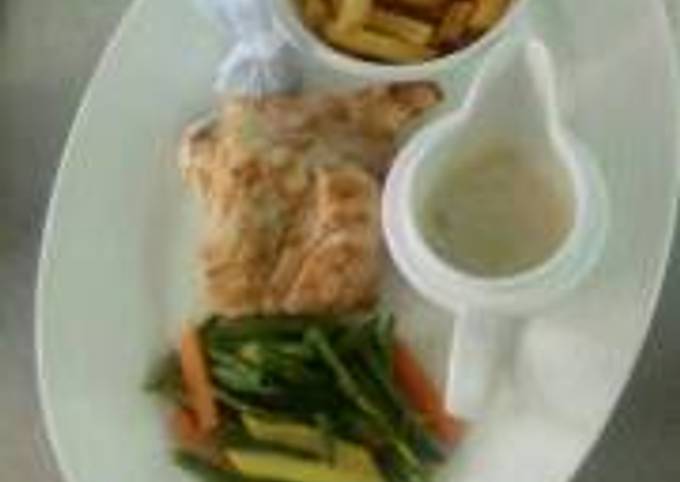 Grilled sea fish with Chips