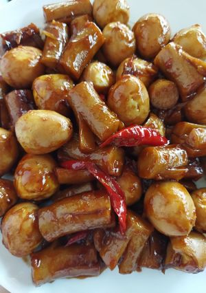 Foto resep Pedas Manis Telur Puyuh Sosis
