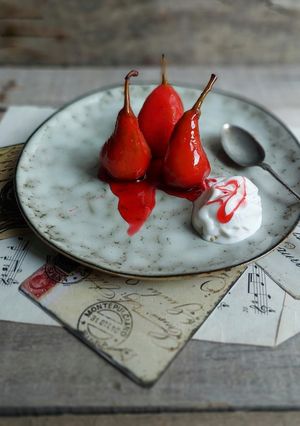 عکسی از دستور دسر گلابی ژله ای