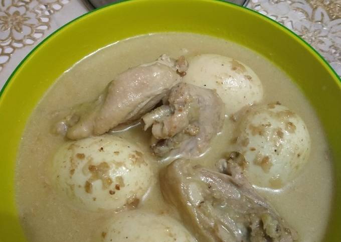 Opor Telur Ayam