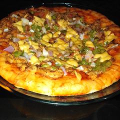 A picture of Tandoori chicken pizza.