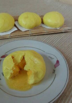Hình của món Bánh bao kim sa.