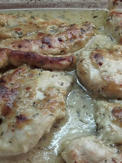 Una foto de Pollo al horno con salsa de mostaza y miel