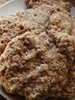 Una foto de Galletas de limón y avena