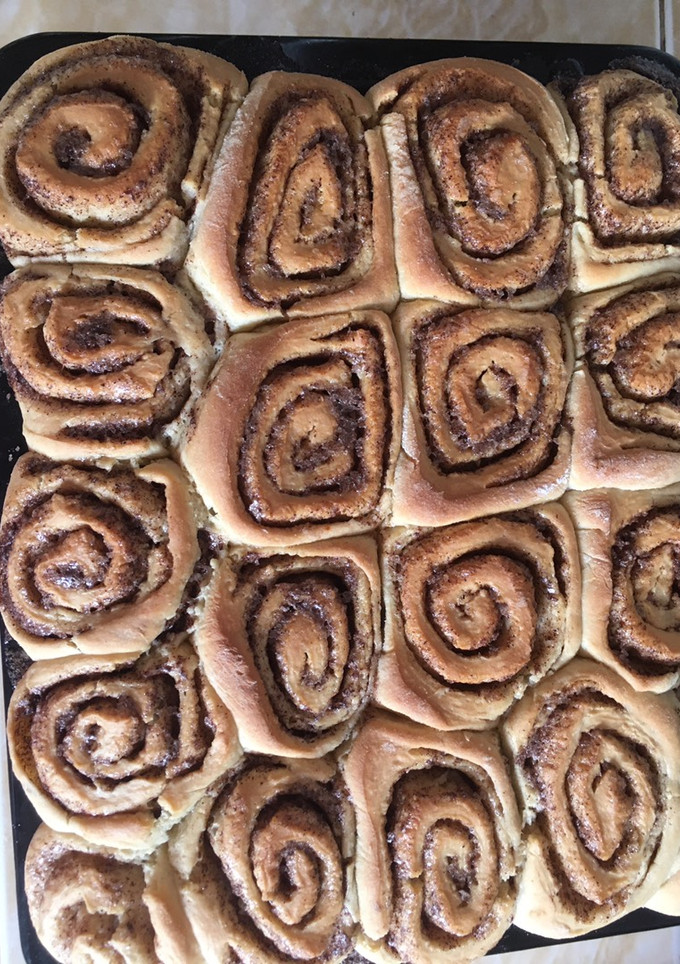 Una foto de Rollos de canela esponjocitos(update)