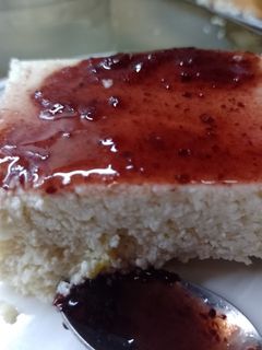 Una foto de Postre de ricotta o ricotton sin azúcar en microondas 🍰🍰