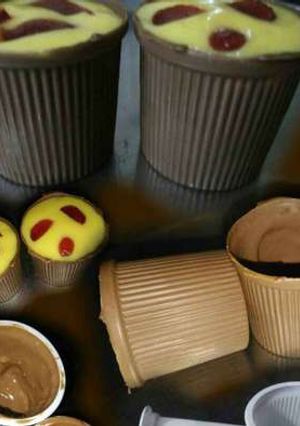 A picture of Mango Ras in edible chocolate cups.