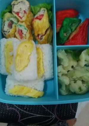 Foto resep Bekal sekolah : pelangi tahu bungkus telur