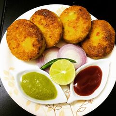 A picture of Chicken & Potato Cutlets.