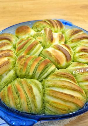 Hình của món Bánh Mì Trà Xanh Matcha.