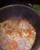 Bifes de peceto salteado con tomate cebolla y huevos