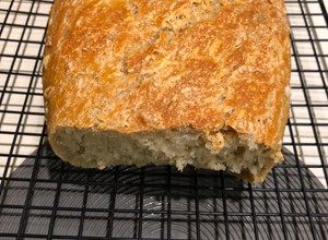 Una foto de Pan de Avena sin Amasado(Lekue)